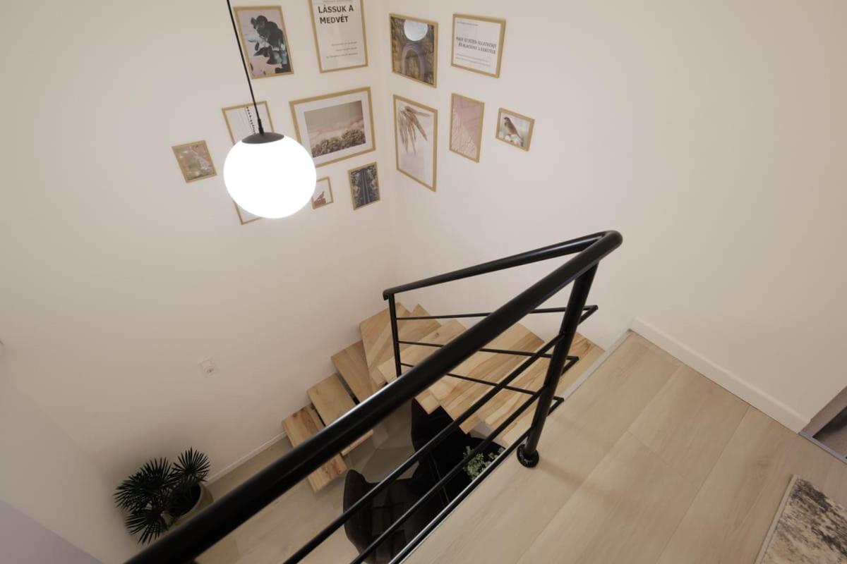 부다페스트 The Urban Chill Spot Harsfa Street 아파트 외부 사진