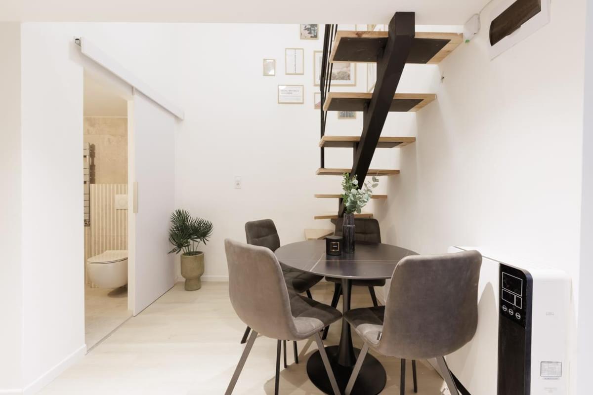 부다페스트 The Urban Chill Spot Harsfa Street 아파트 외부 사진
